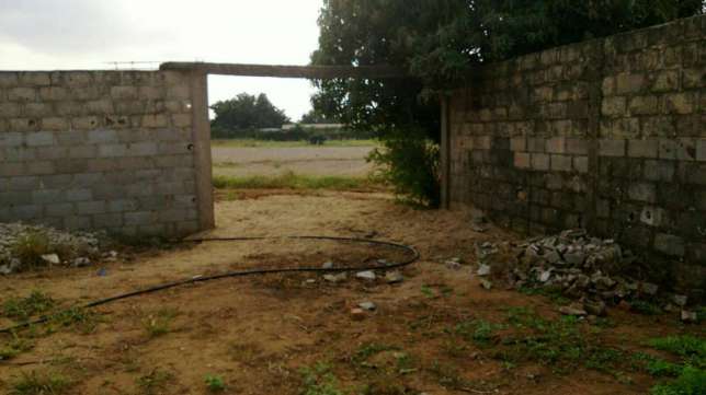 Vendo terreno na machava perto da empresa tamega Cidade de Matola - imagem 2
