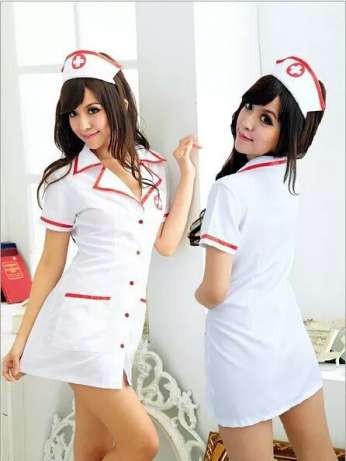 Traje de enfermeira, S Polana - imagem 3