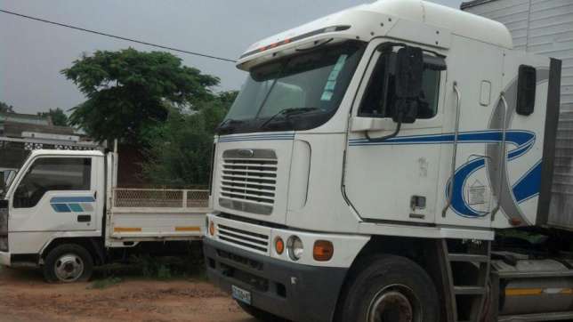 Camião Argosy Internacional... san. 2.400 Maputo - imagem 2
