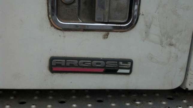 Camião Argosy Internacional... san. 2.400 Maputo - imagem 3