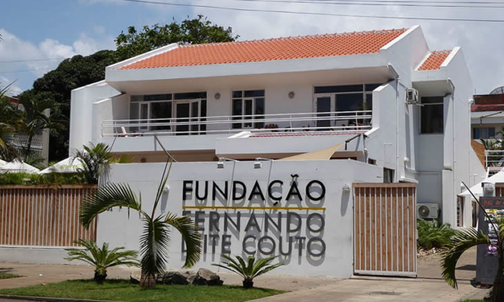 Casa do Artista e Fundação Leite Couto assinam memorando na Beira