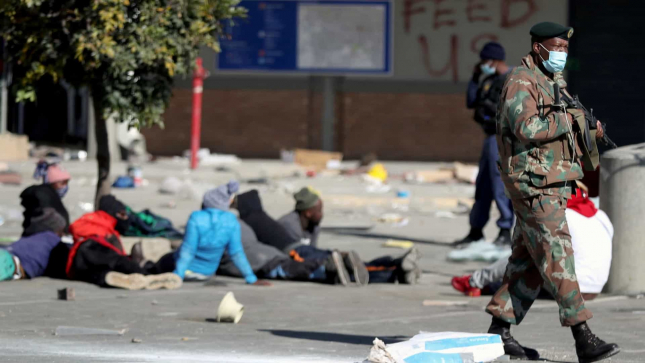 África do sul: Revisão da resposta do governo face à violência pública